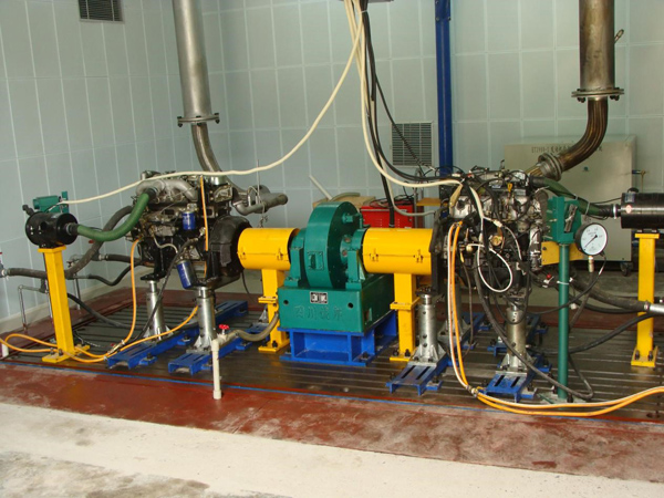 由亞泰光電自主研發(fā)并具有多項技術創(chuàng)新的YTW-3內(nèi)燃機臺架試驗及尾氣分析系統(tǒng)